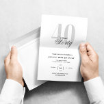 Convite Quadrado - aniversário de 40 anos - Chic Preto e B<br><div class="desc">40 anos preto e branco neutro em chic minimalista convite de aniversário | Convites de aniversário para adultos | 40.o Convites Mínimos Elegantes Modernos de Chic | Celebração de Aniversário</div>