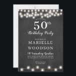 Convite Quadro branco preto personalizado no 50º aniversár<br><div class="desc">Um elegante convite de aniversário moderno personalizado para a estrela do partido. Simples convite de aniversário preto e branco 50º com luzes de cordas estreladas brilhantes,  um nome clássico do tipo serif contrastado com um tipo de script adorável. Personalizar para um macho ou fêmea.</div>