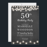 Convite Quadro branco preto personalizado no 50º aniversár<br><div class="desc">Um elegante convite de aniversário moderno personalizado para a estrela do partido. Simples convite de aniversário preto e branco 50º com luzes de cordas estreladas brilhantes,  um nome clássico do tipo serif contrastado com um tipo de script adorável. Personalizar para um macho ou fêmea.</div>