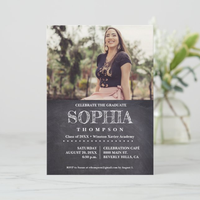 Convite Quadro de fotos casual celebra o Formando (Em pé/Frente)
