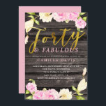 Convite Quarenta e fabulosa Festa de aniversário Floral Ro<br><div class="desc">Bolsa mensageifesta de aniversario elegante para a senhora que está fazendo 40 anos! As florais de aquarelas pintadas à mão (de magnólia e camélia) em cor rosa e creme à volta do cartão, com texto falsa de ouro que diz "Quarenta e fabuloso". O fundo é uma textura de madeira. Personalize...</div>