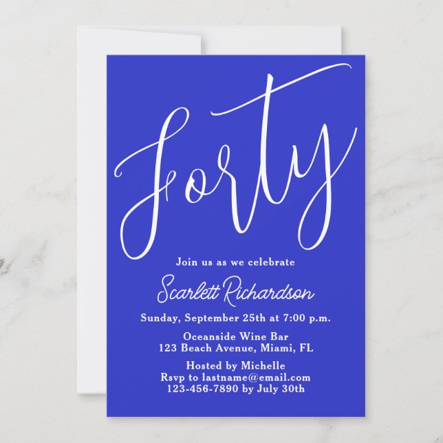 Convite Quarenta e moderna Script Royal Blue aniversário d (Frente)