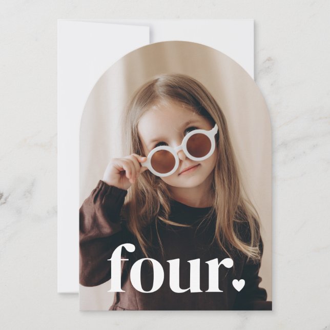 Convite Quatro Corações Arrancadas Foto 4.º Aniversário (Frente)