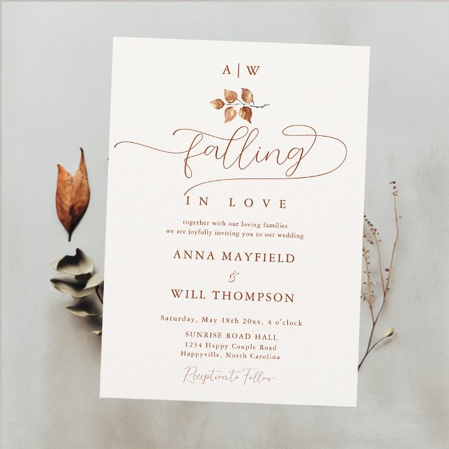 Convite Queda no Amor Monogramas Folha Crest Casamento Ele (Falling in Love Fall Autumn Wedding Invitation Simple Leaf Burnt Orange Terracotta Elegant Monograms)