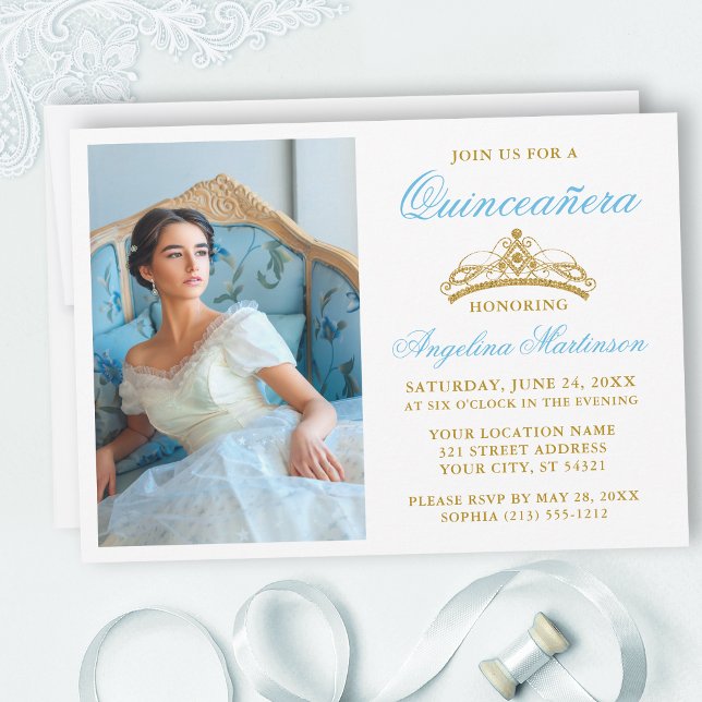 Convite Quinceanera da Coroa Dourada Azul Elegante (Customize to change text size, style, color or to add text or more photos to back of card.)