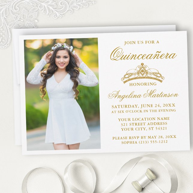 Convite Quinceanera da Dourada Coroa Moderna Elegante (Customize to change text size, style, color or to add text or more photos to back of card.)