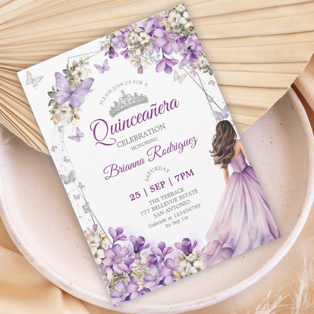 Convite Quinceañera Floral Borboleta Prata Roxa (Criador carregado)