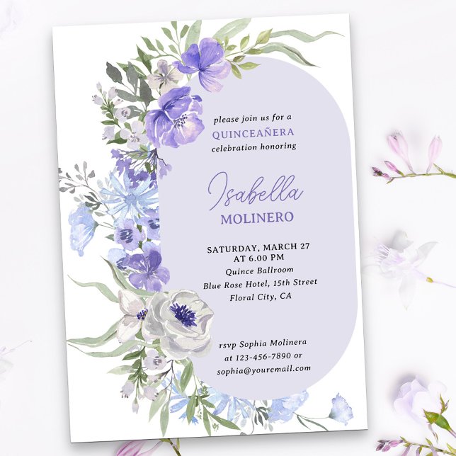 Convite Quinceanera Floral Elegante Púrpura Peri (Purple floral quinceanera invitation with modern oval framed with watercolor flowers)