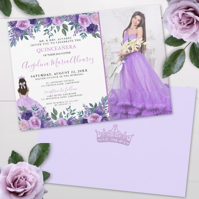 Convite Quinceanera Floral Púrpura lavanda (Lavender Photo Floral Purple Quinceanera Invitation )