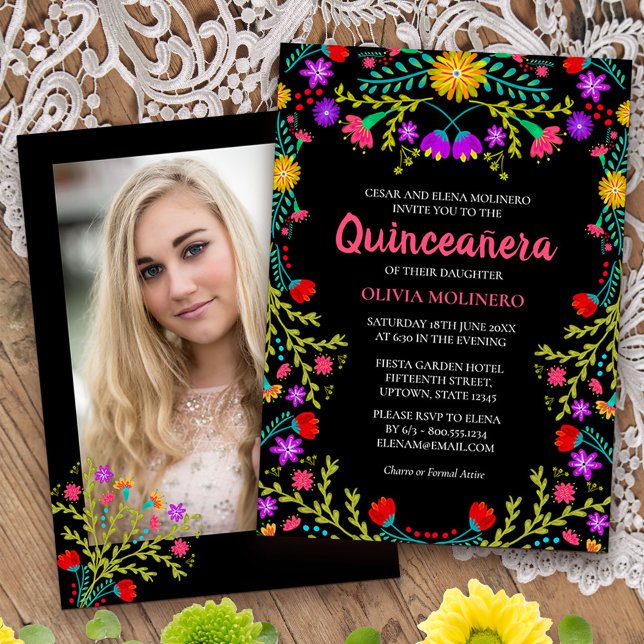Convite Quinceanera Mexicana Fiesta Floral Black Foto (Quinceanera invitation with photo, from my Mexican Fiesta Floral collection
)