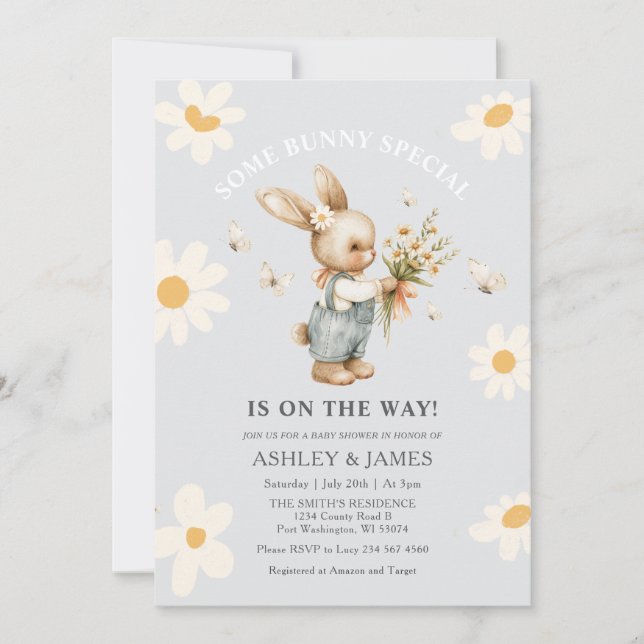 Convite Rabbit Daisy Floral Alguns coelhos estão a caminho (Frente)