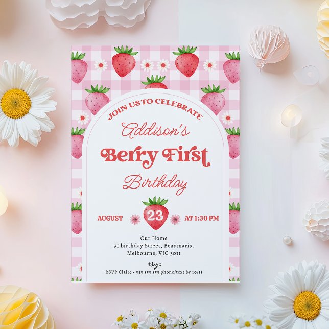 Convite Rapariga Red Daisy Strawberry Berry primeiro anive (Modern Strawberry Berry First Birthday Invitation Template, Girls Berry 1st Birthday Invitation,)