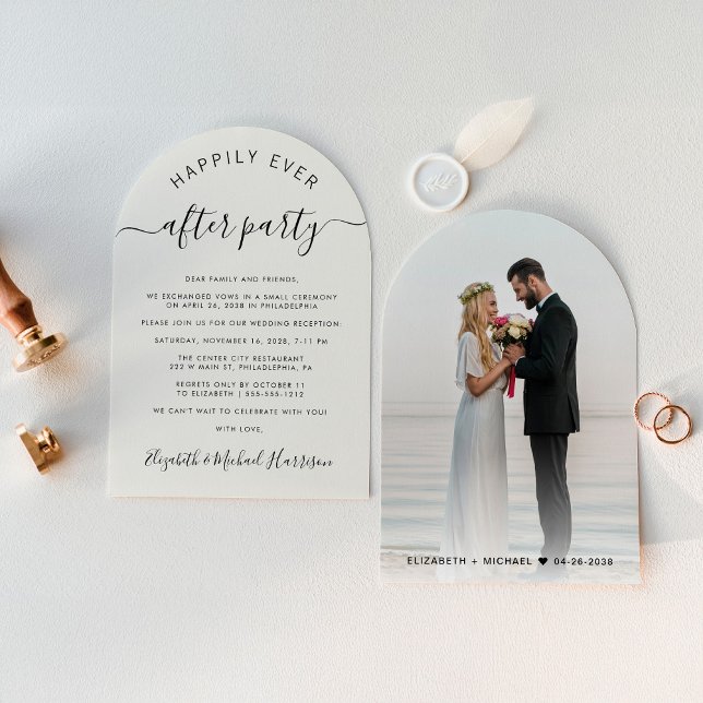 Convite Recepção de casamento de Creme de Foto em Arch Chi (Celebrate your love story with an invitation showcasing your favorite photo in an elegant arch frame)