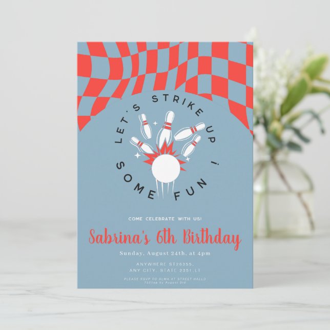 Convite red and blue bowling boy birthday invitation (Em pé/Frente)