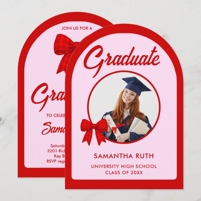 Convite Red Gingham Bow Arch Photo Graduation Party (Frente/Verso)