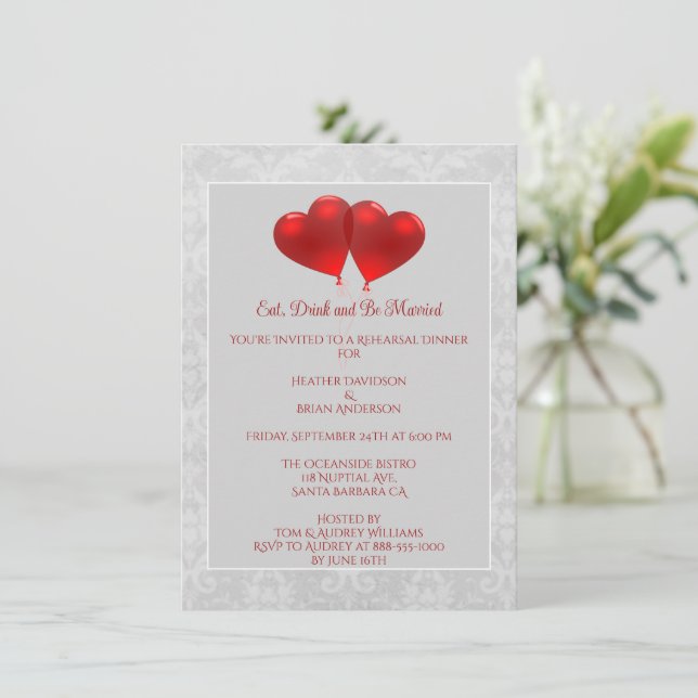 Convite Red Heart Balloons Rehearsal Dinner Invitation (Em pé/Frente)