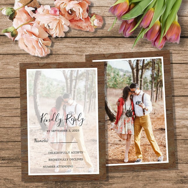 Convite Resposta de casamento em madeira de celeiro rústic (Rustic country barn wood photo wedding RSVP Invitation.)