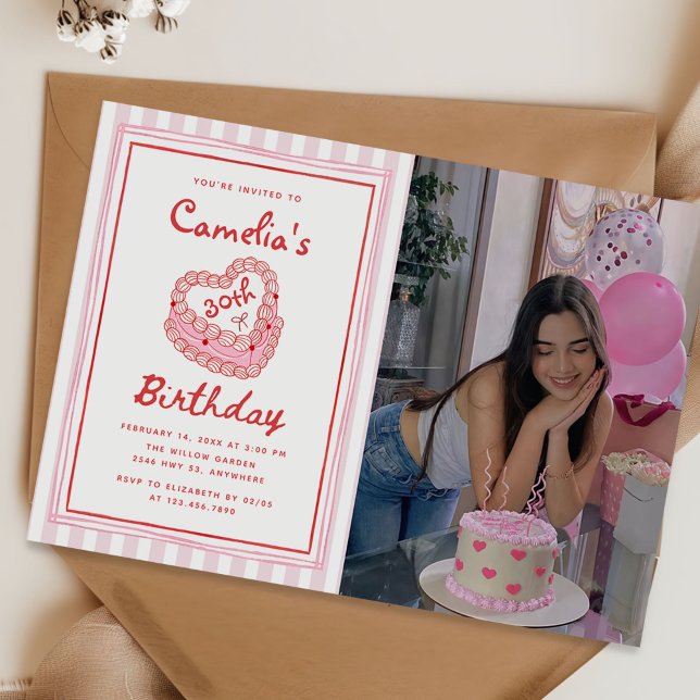 Convite Retro Hand Drawn Girl 30th Birthday Party Photo (Criador carregado)