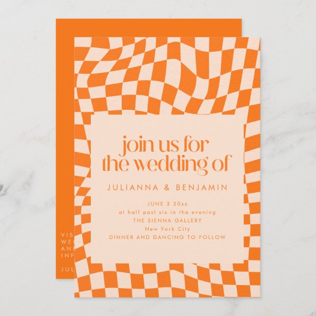 Convite Retro Orange Abstract Check Wedding QR Code RSVP (Frente/Verso)