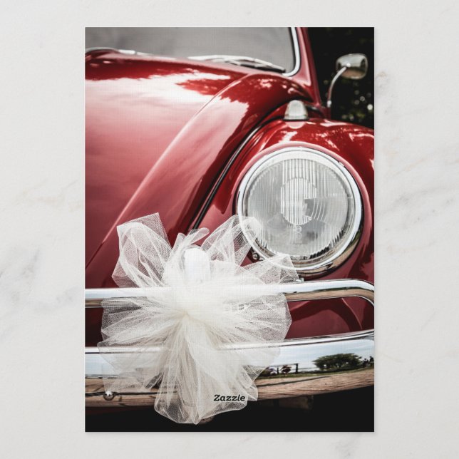 Convite Retro Red VW Beetle Car White Bow Wedding Invitati (Verso)