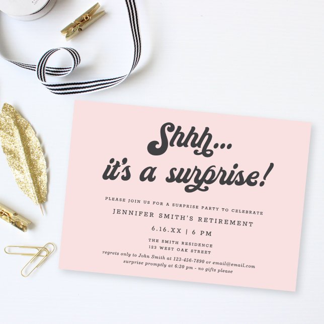 Convite Retro Script Blush Pink Surprise Retirement Party (Criador carregado)