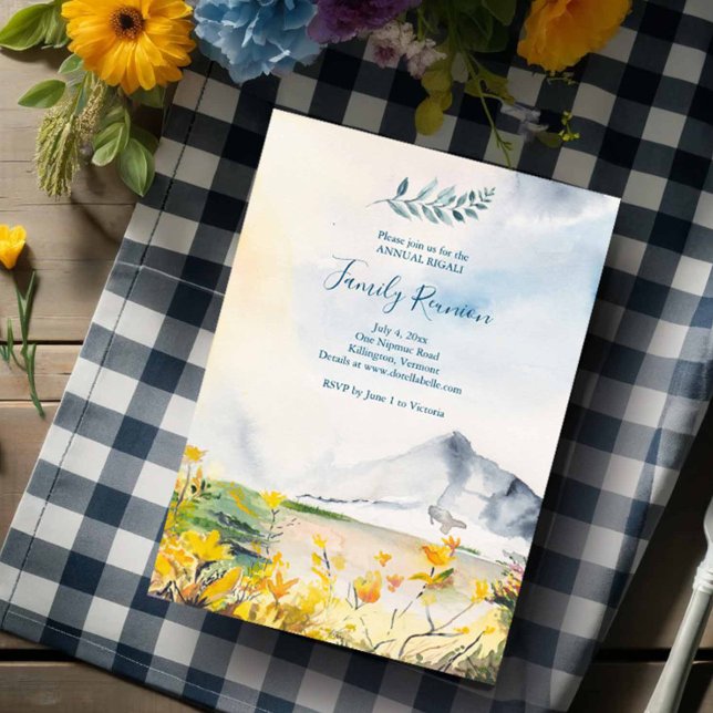 Convite Reunião Familiar das Montanhas Watercolor (Family reunion invitations watercolor mountain art by Victoria Grigaliunas)