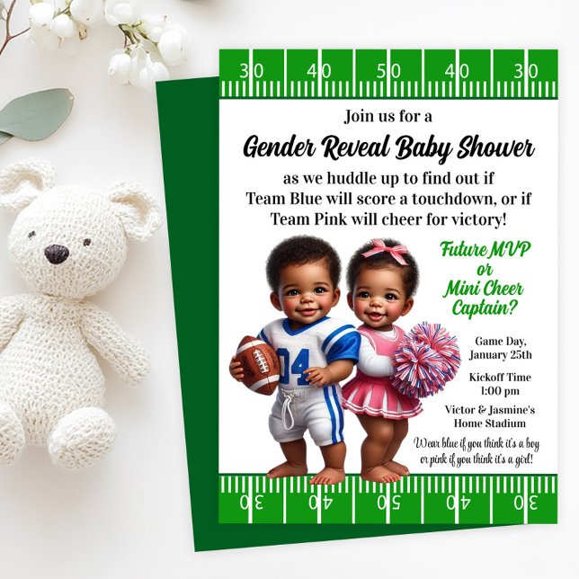 Convite Revelação de Gênero de Futebol e Líder de Torcida (Football and Cheerleader gender reveal invitation with adorable babies.)