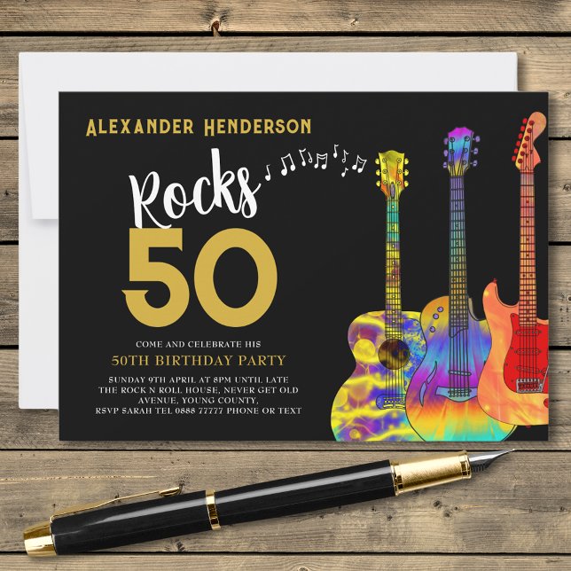 Convite Rock and Roll 50th Festa de aniversário (Rock and roll 50th birthday party invitation for him funky psychedelic guitars cool gold and black)