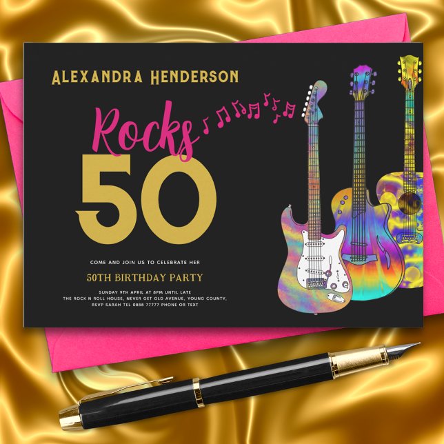 Convite Rock and Roll 50th Festa de aniversário rosa Doura (Rock and roll 50th birthday party black pink and gold invitation with colorful guitars music theme)