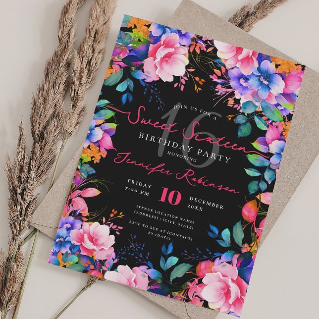 Convite Romântico Jardim Arco-Íris Floral Doce 16 Preto (Romantic Rainbow Garden Floral Sweet 16 Black Invitation)