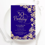 Convite Rosas Douradas Elegantes aniversário de 30 anos pú<br><div class="desc">Convite de festas de aniversário de 30 anos floral roxo e dourado. Design elegante com rosas, folha de ouro falsa e letra de script de tipografia. A Trendy convida o cartão perfeito para uma festa de na moda. Pode ser personalizado para qualquer idade. Personalize com seus próprios detalhes. Impressos convites...</div>