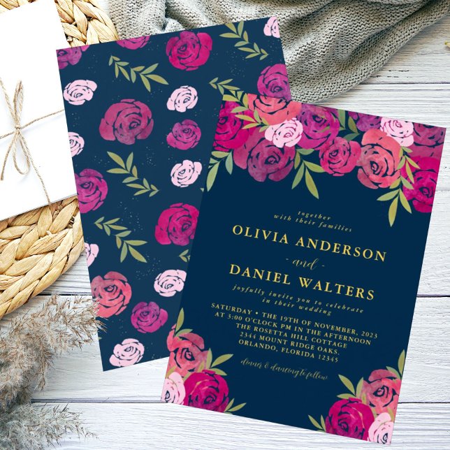 Convite Rosas Florais Rosa e Púrpura Deixam Casamento Azul (Criador carregado)