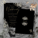 Convite Rosas Góticos Negra Floral E Casamento Dourado<br><div class="desc">Este elegante convite de casamento gótico pode ser personalizado com suas informações em tipografia quic com suas iniciais monográficas no reverso. Projetado por Thisnotme©</div>