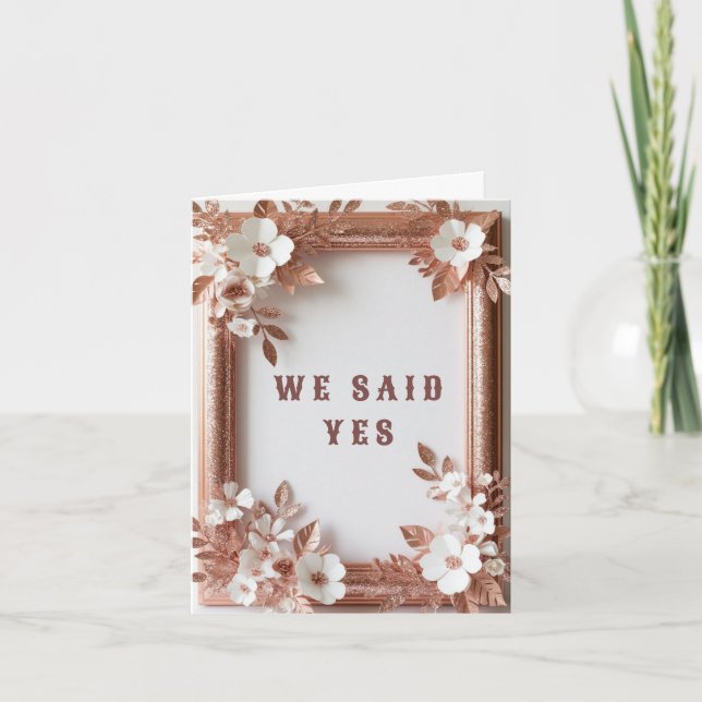 Convite 💍 Rosas Pêssego Dourado Decoração de Casamento de (Frente)