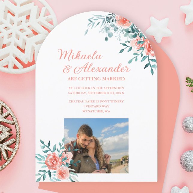 Convite Rosas Rosa de inverno, Casamento Eucalipto Verde C (winter peach, pink roses, light green eucalyptus leaves arched wedding invitation)