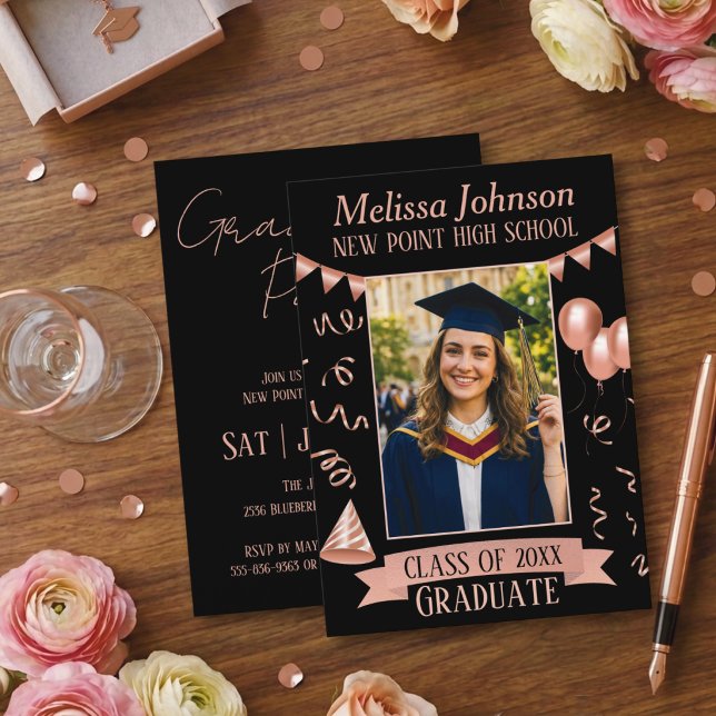 Convite Rose Gold & Black Grad Party Photo Invitation (Criador carregado)