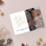 Convite Roteiro de Fotografia do Código 3 QR Elegante - Fe<br><div class="desc">Este belo e moderno convite à Recepção de casamento de Fotos em Branco Negro e Dourado apresenta um falso roteiro de caligrafia em folha de ouro lendo 'To Love, Laughter, and Felily Ever After' como o principal design, e uma foto de casamento favorita. O verso apresenta mais duas fotos de...</div>
