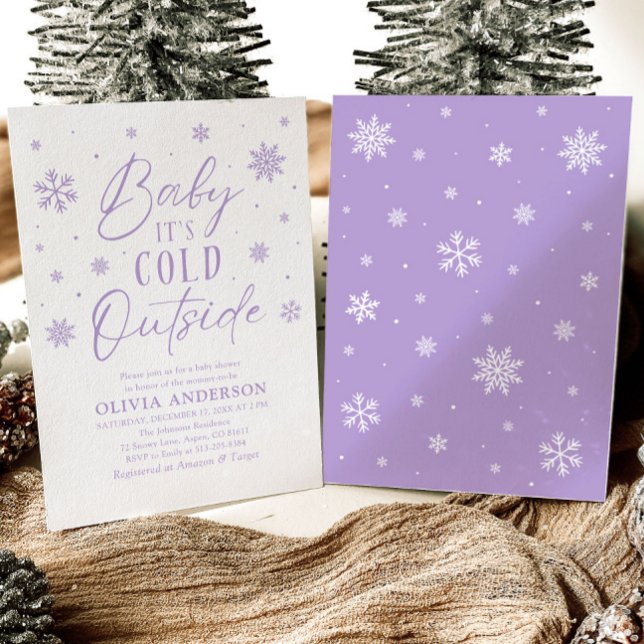 Convite Roxo de inverno É frio fora do Chá de fraldas (Purple Winter Baby It's Cold Outside Baby Shower Invitation)
