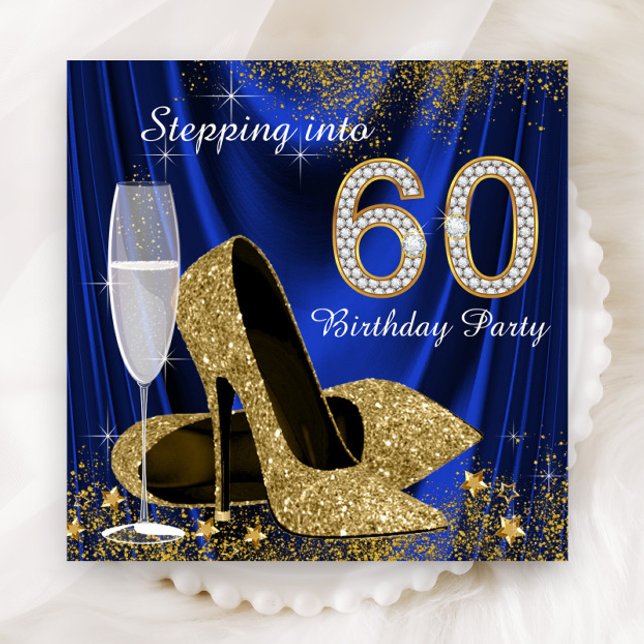 Convite Royal Blue Dourado Indo para 60 Festas de aniversá (Womans royal blue satin, gold high heels and diamond numbers 60th birthday invitation. )