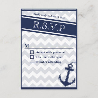 Convite RSVP azul marinho de fevron náutico