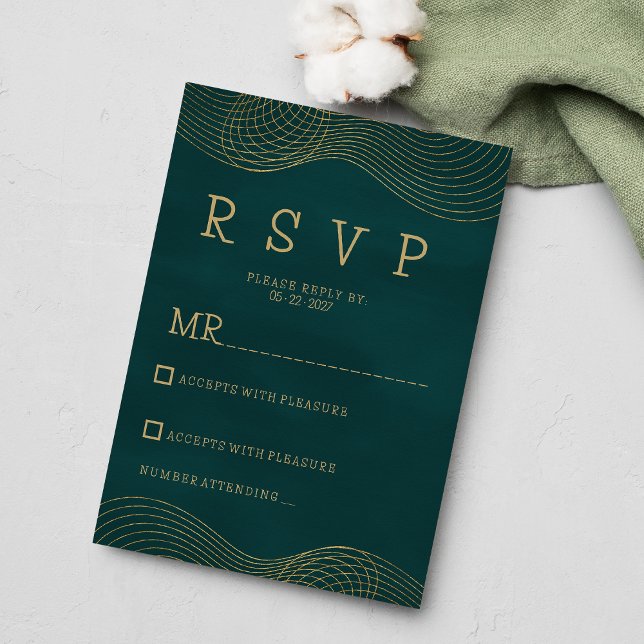 Convite RSVP geométrico de ouro verde-escuro elegante e el (Elegant classic dark green gold geometric RSVP)