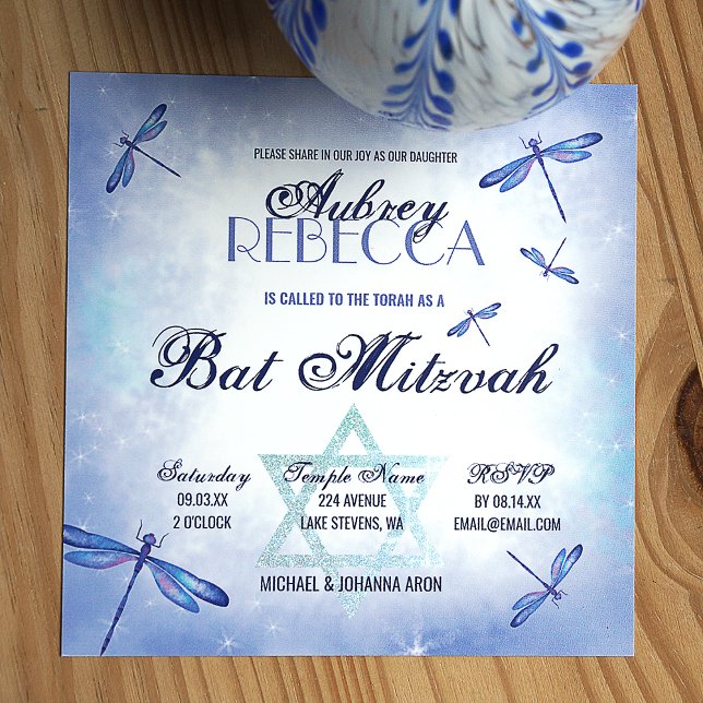 Convite Rubor Azul, Dusty Quente Bat Mitzvah (Princess blue sparkle and shine design with star of david and dragonflies)