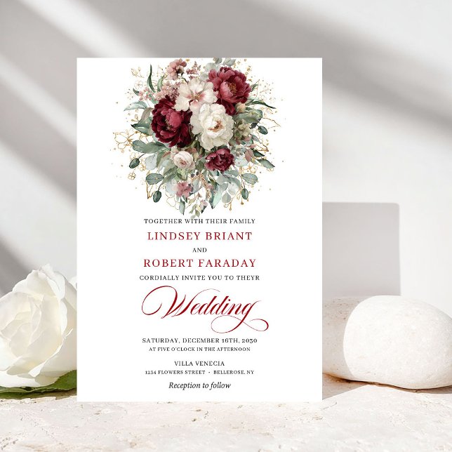 Convite Rustic Burgundy White Floral Eucalyptus Gold Weddi (Rustic Burgundy White Floral Eucalyptus Gold Wedding Invite)