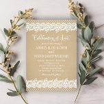 Convite Rustic Kraft e Lace Wedding<br><div class="desc">Os convites para casamentos contêm "Celebração do Amor" na escrita,  um charmoso design de fronteira ilustrado de um cadáver branco floral e local pontilhado,  e um fundo com uma aparência texturizada de papel castanho kraft rústico.</div>