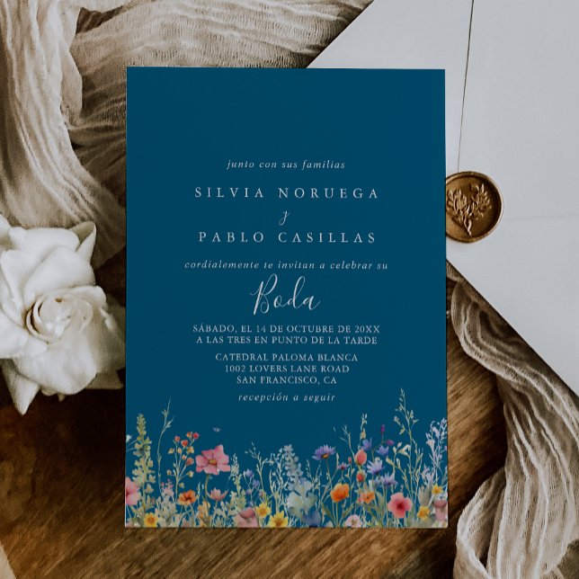 Convite Rustic Meadow Botanical Spanish Wedding (Criador carregado)