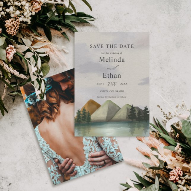 Convite Rustic Mountain & Lake Evergreen Salvar Data (Criador carregado)