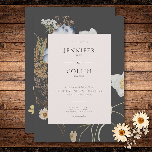 Convite Rustic Wildflower sobre Casamento de Carvões (Rustic Wildflowers on Charcoal Wedding Invitation)