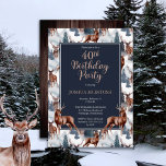 Convite Rustic Woodsy Deer | Forest aniversário de 40 anos<br><div class="desc">Celebre seu aniversário no estilo rústico de madeira com este padrão de natureza dos cervos, design de "Festa de aniversário" com tema exterior, apresentando uma variedade de cervos com árvores de abeto, montanhas e neve verdes em um fundo branco na frente e um fundo de madeira escura rústico e suja...</div>