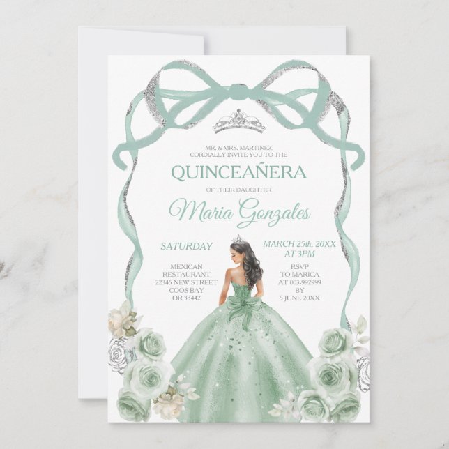 Convite Sage Green Arco Princesa Silver Crown Quinceañera (Frente)