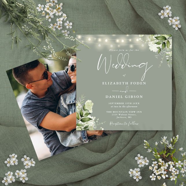 Convite Sage Green String Lights Floral Photo Casamento (Sage Green String Lights Floral Photo Wedding Invitation)